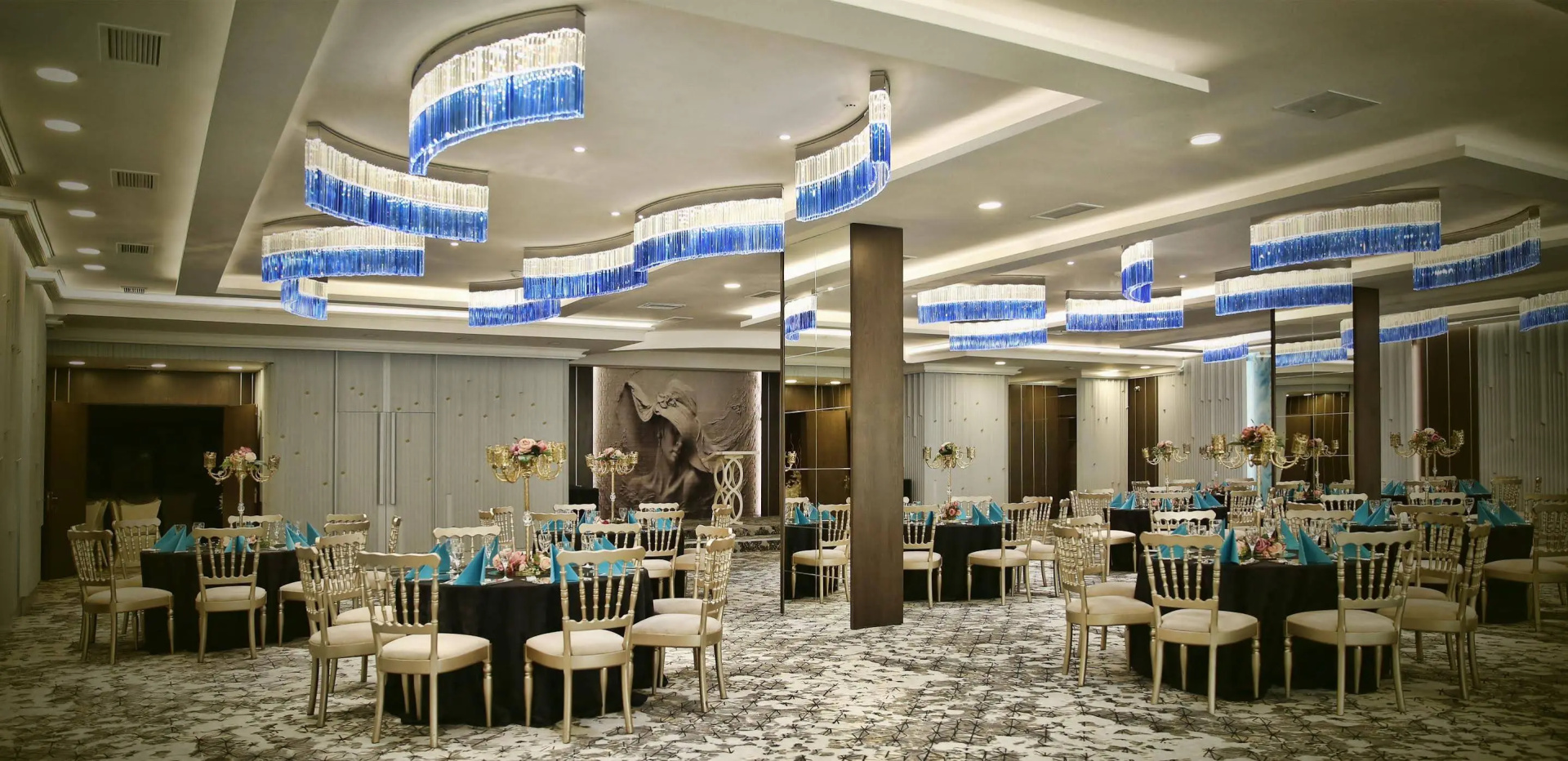 Photo - The Wings Hotels Neva Palas