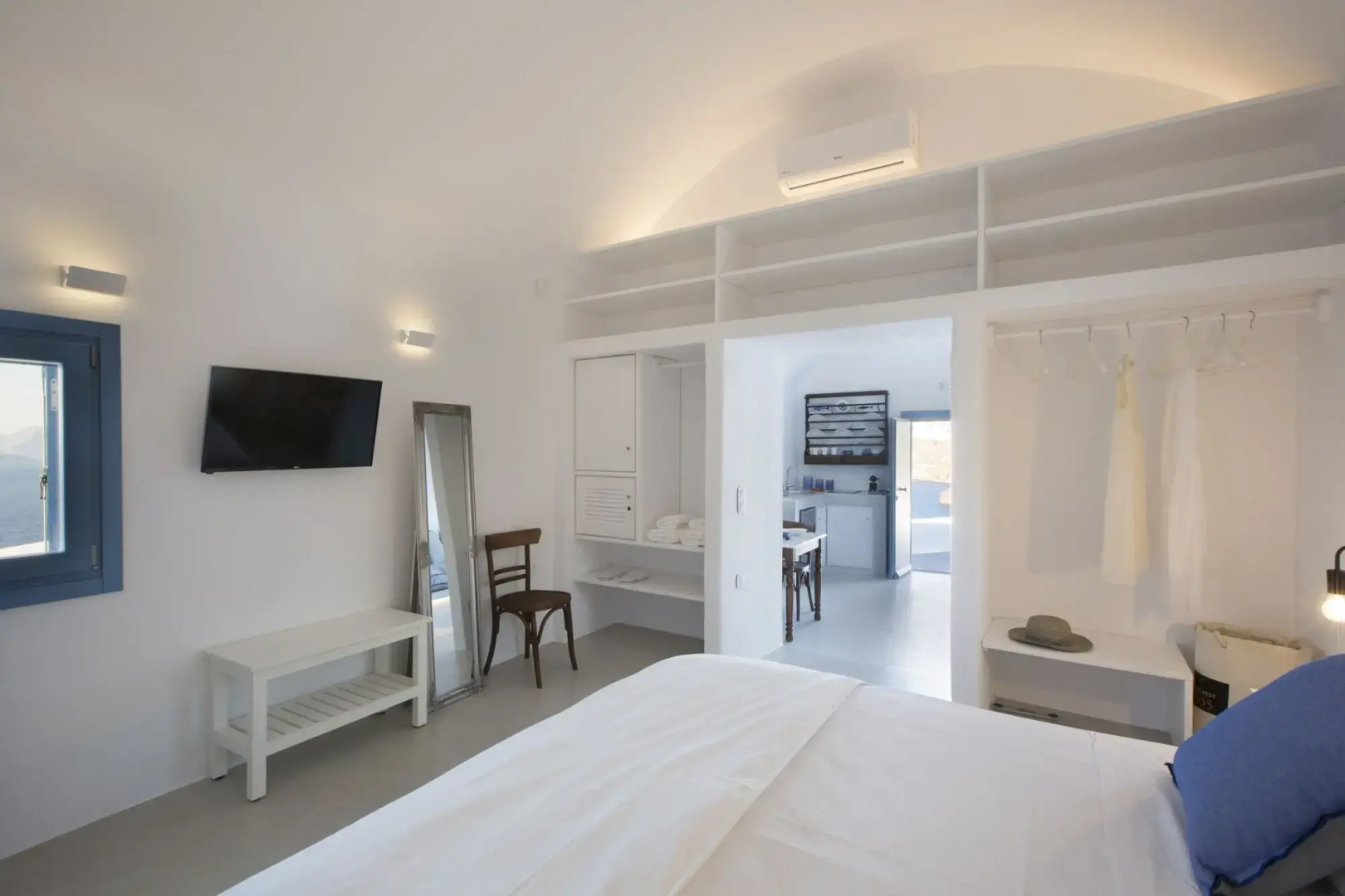 Photo - Akrotiri Cove