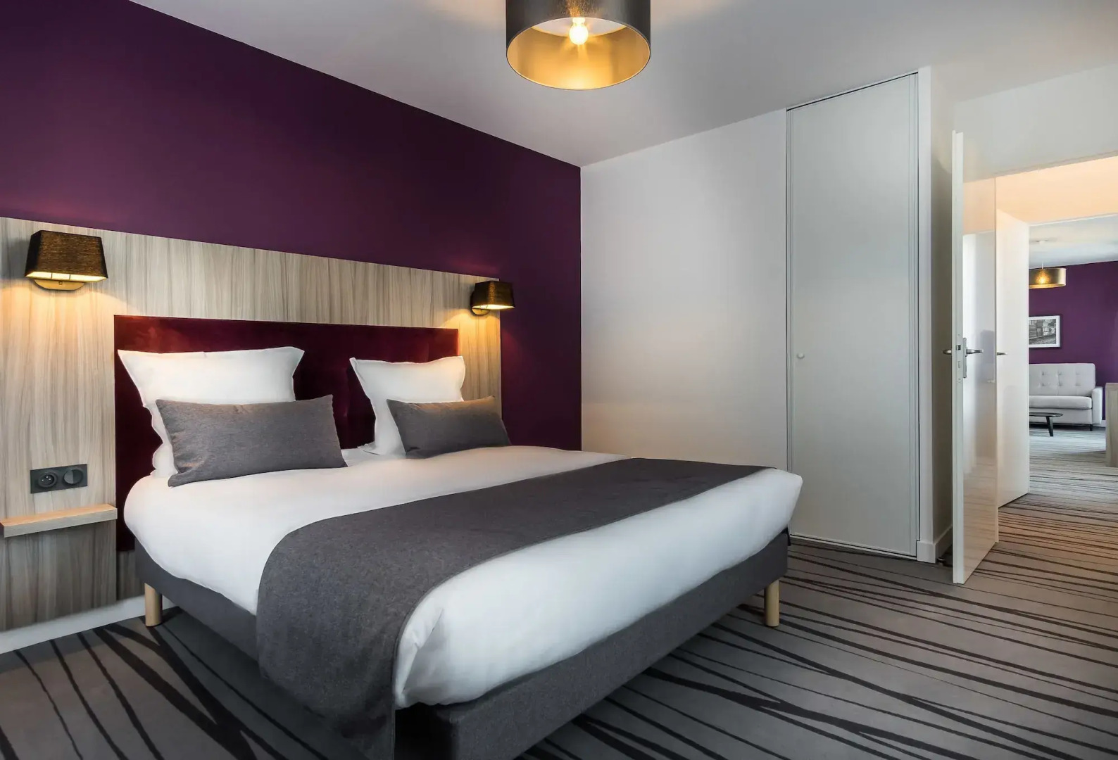 Photo - Nemea Appart Hotel Quai Victor Tours Centre