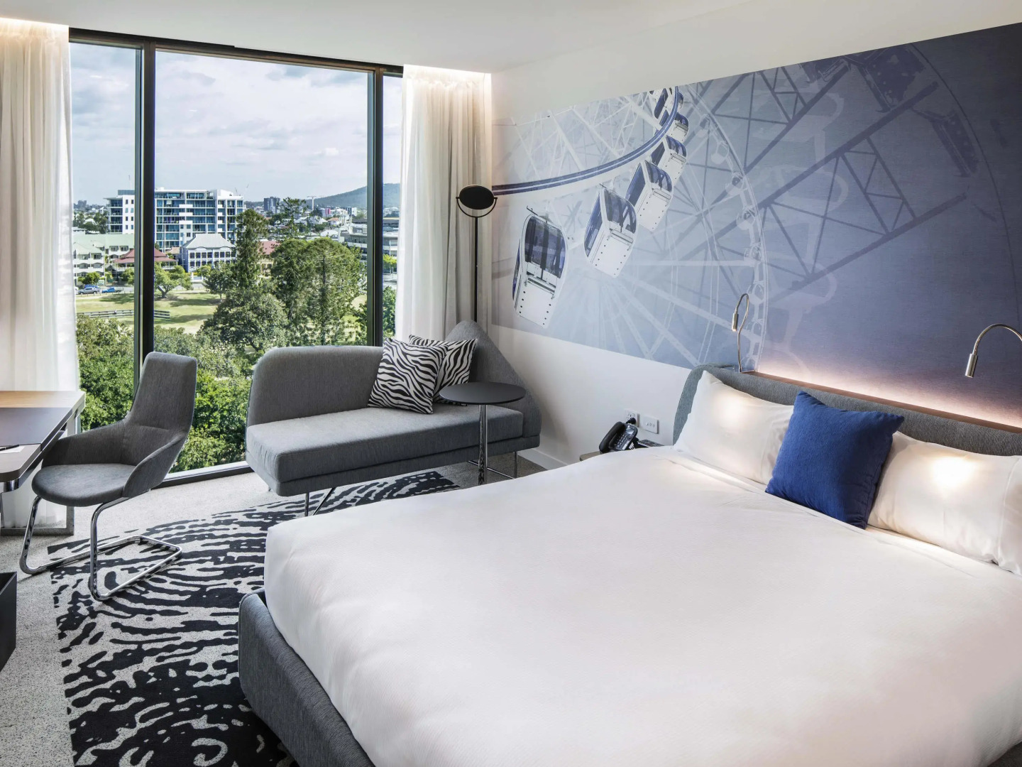 Photo - Novotel Brisbane South Bank