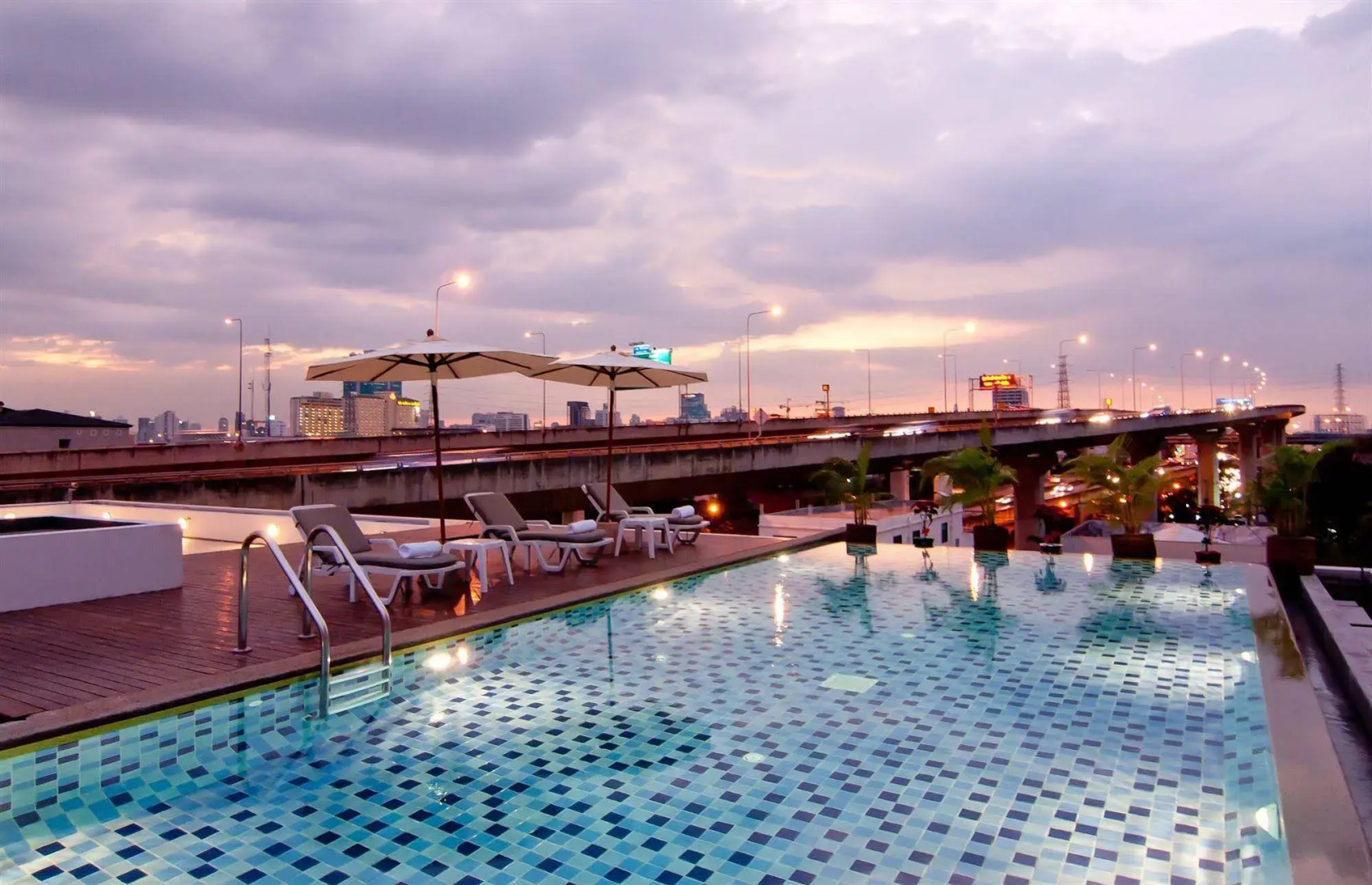 Foto - The Patra Hotel - Rama 9