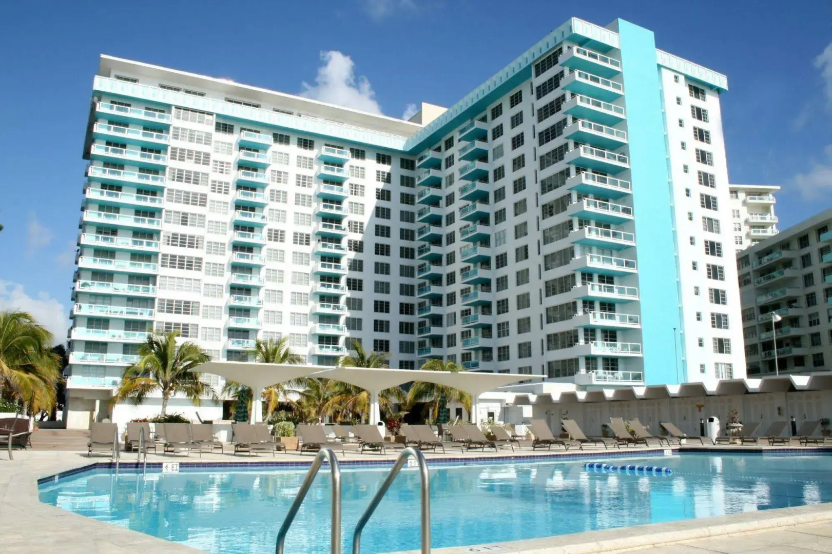 Photo - Seacoast Suites on Miami Beach