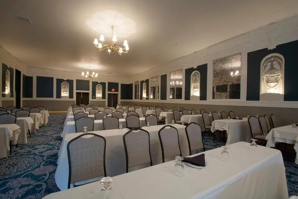 Photo - Sentinel Hotel