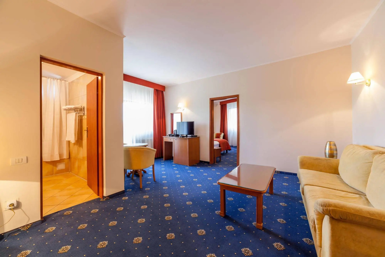 Foto - Hotel Sir Royal