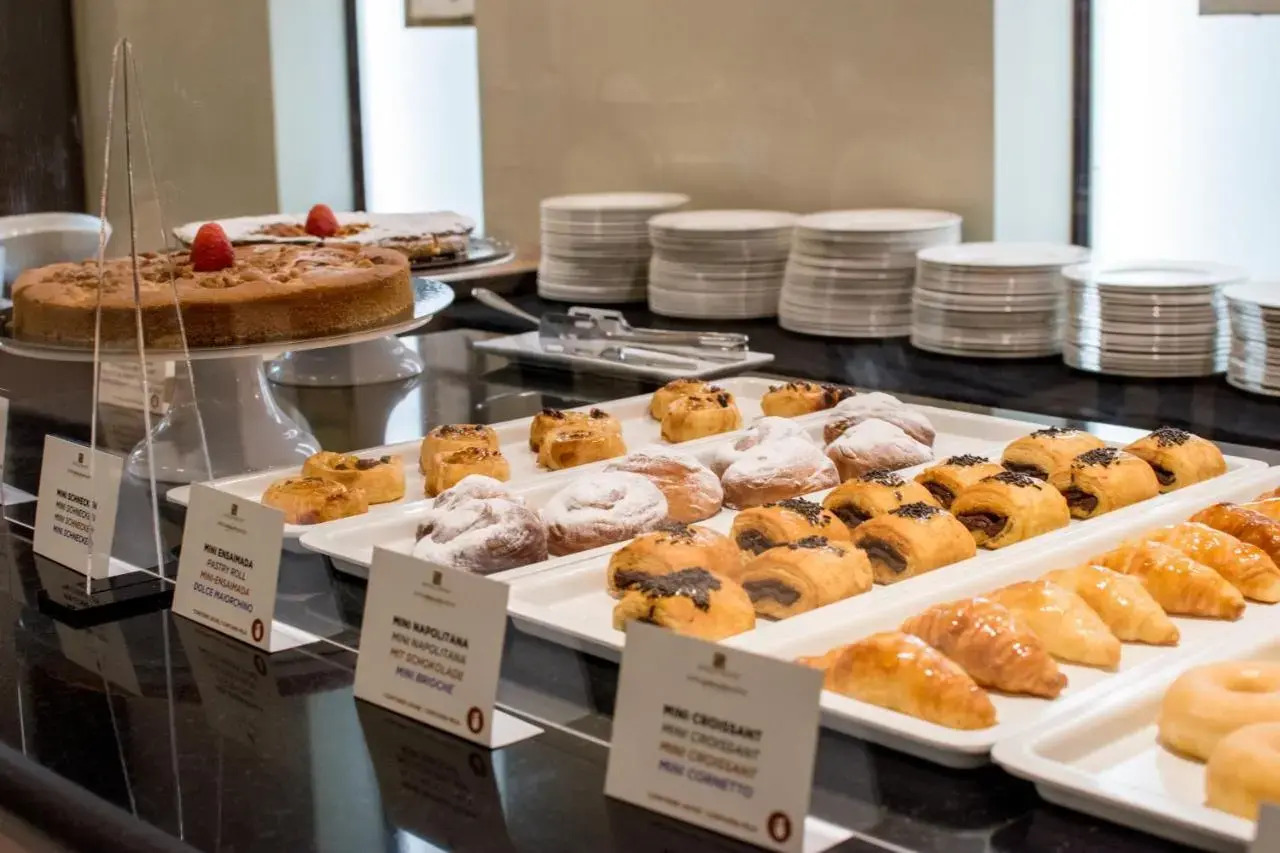 Photo - Hotel Andalucía Center