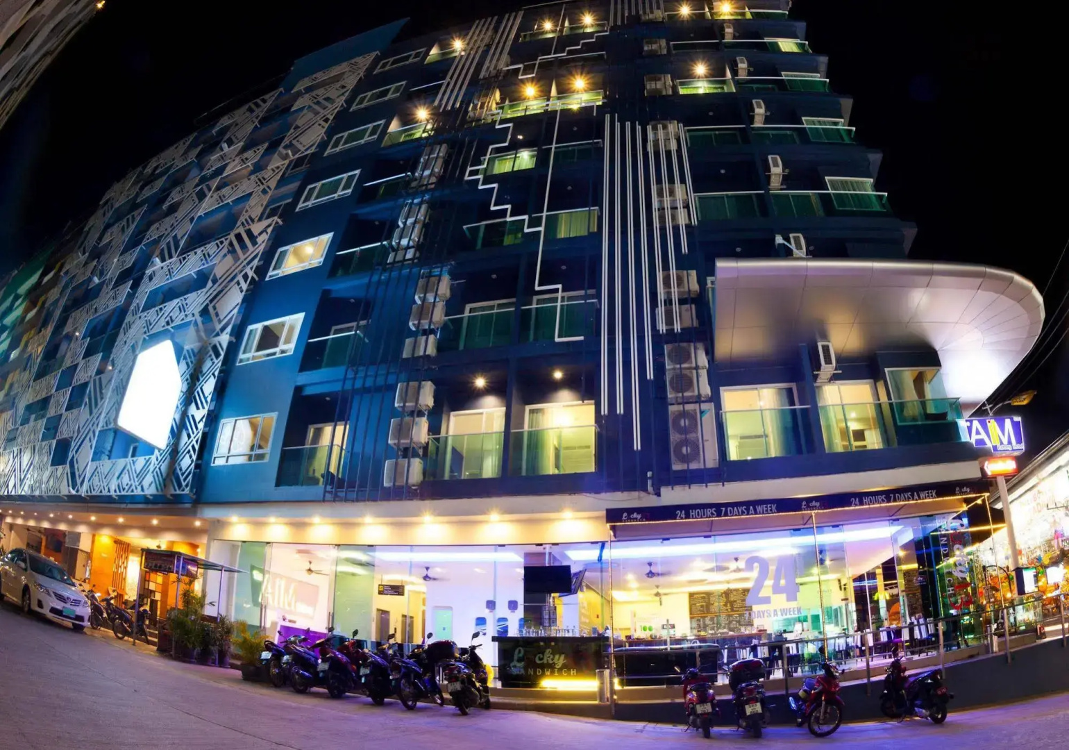 Photo - The AIM Patong Hotel