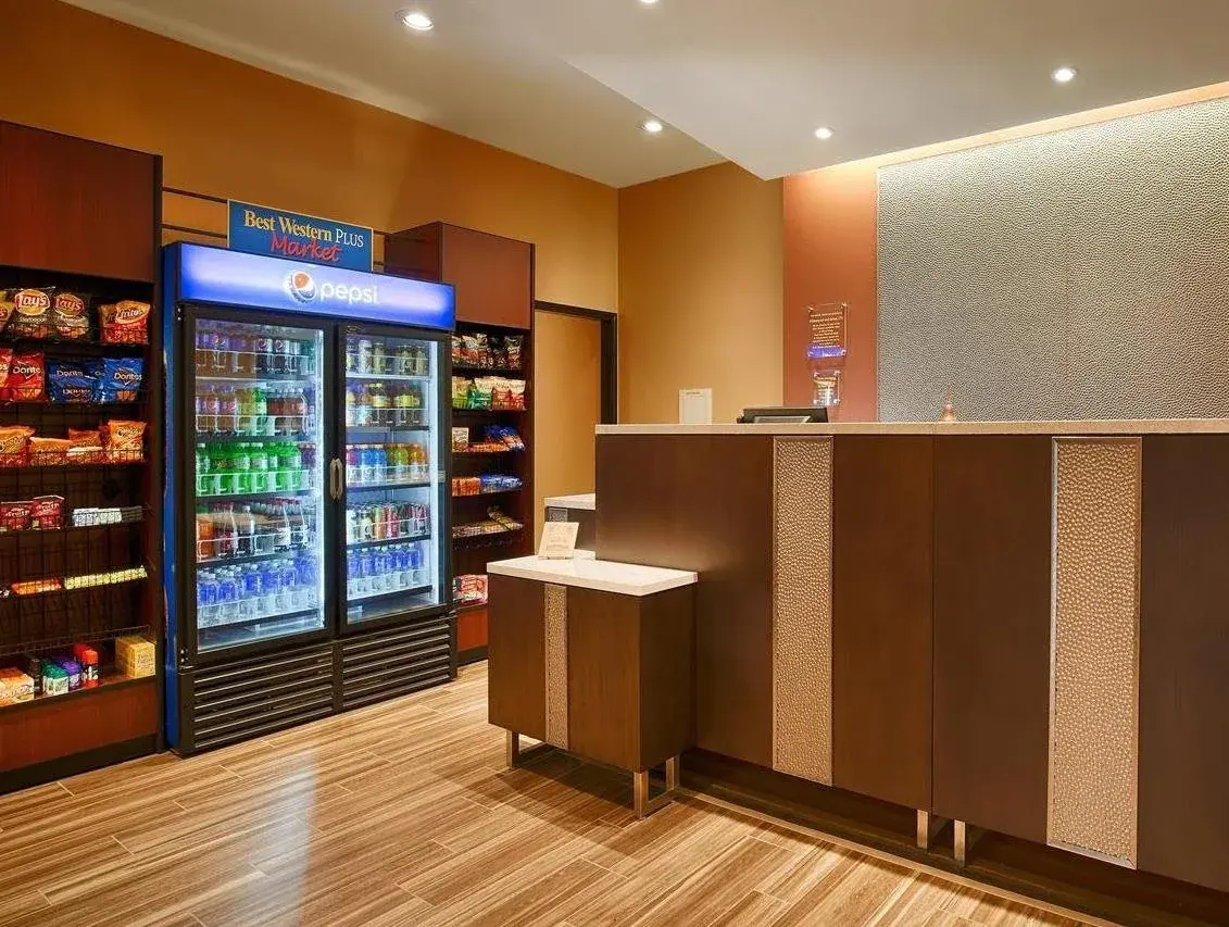 Foto - Best Western Plus Edinburg Inn & Suites