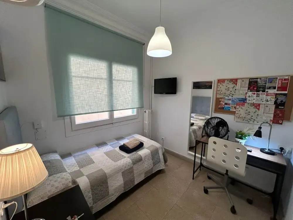Photo - Balmes rooms