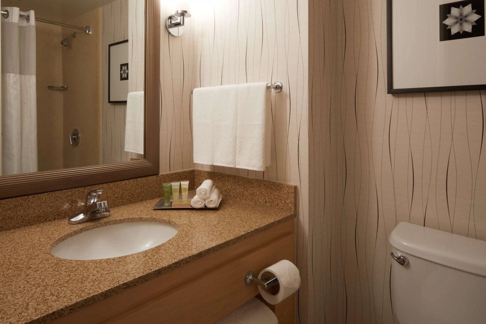 Photo - Hilton Los Angeles Airport