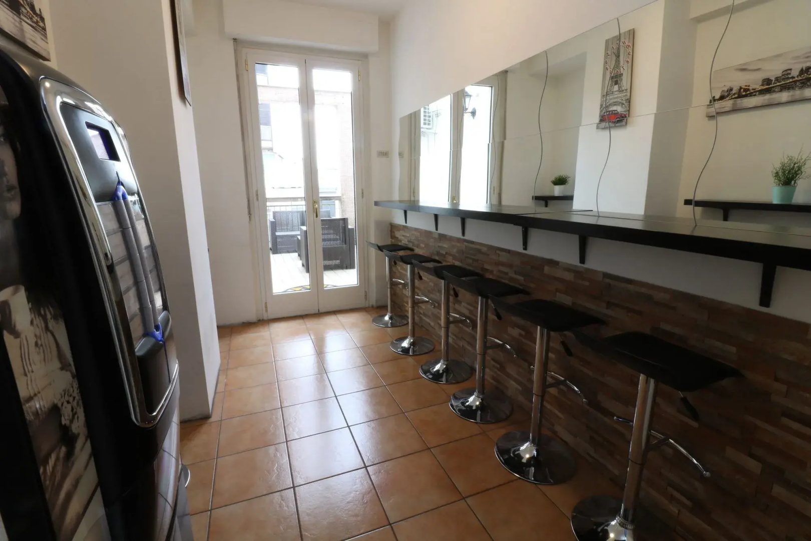 Photo - Guest House Pirelli Milano
