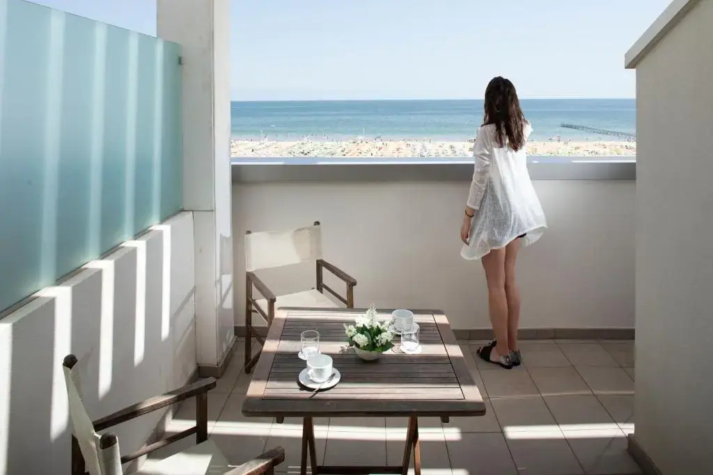 Photo - Club House Hotel