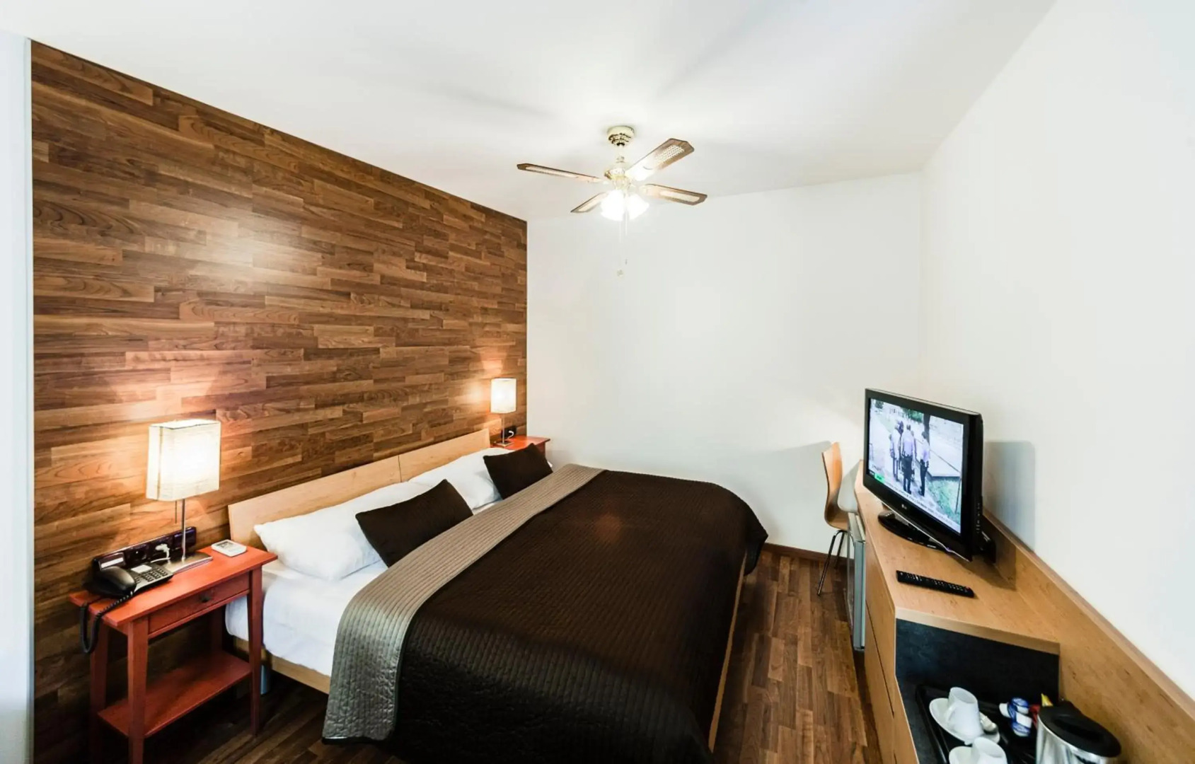 Foto - Batman's Hill on Collins