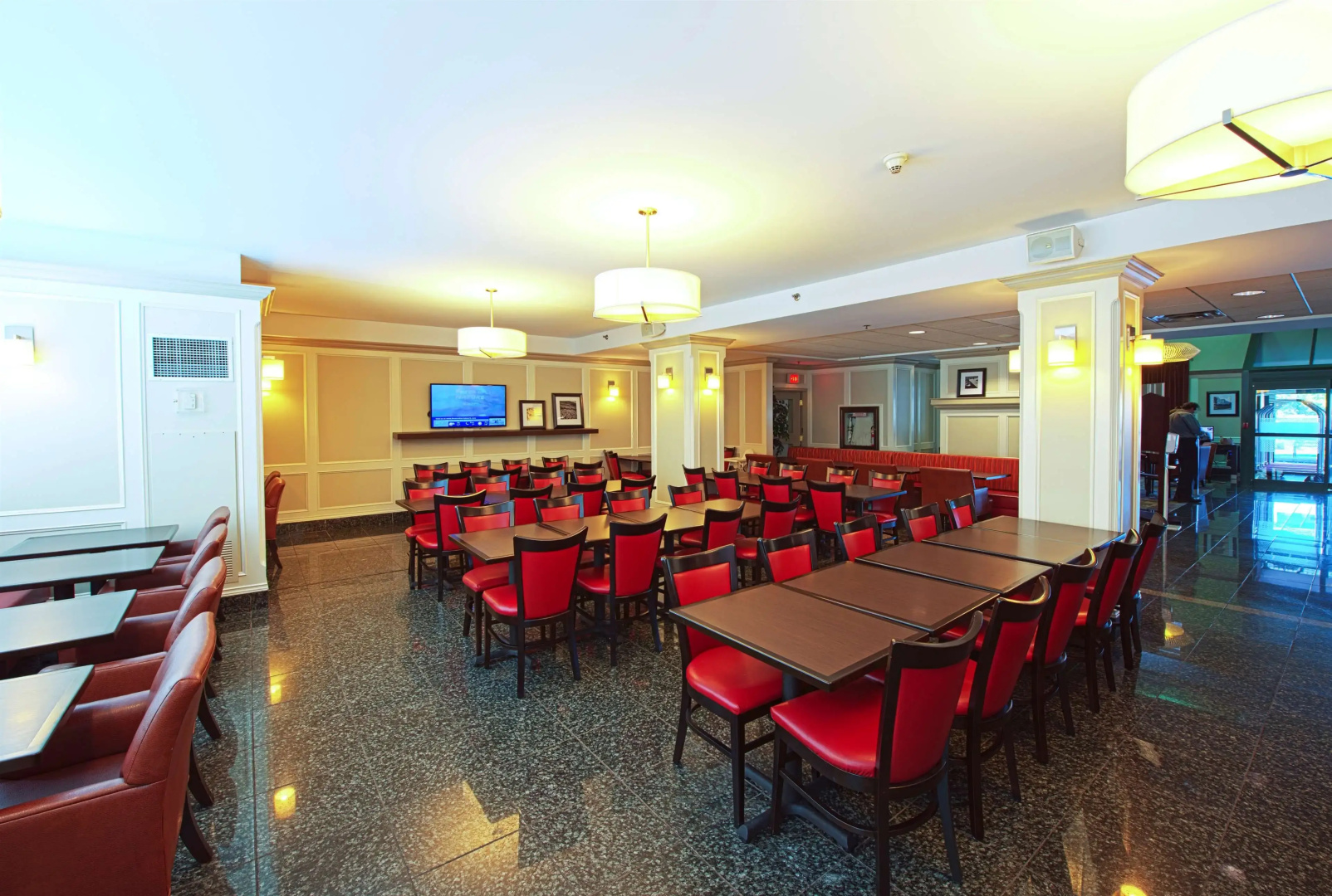 Photo - Hampton by Hilton Ottawa