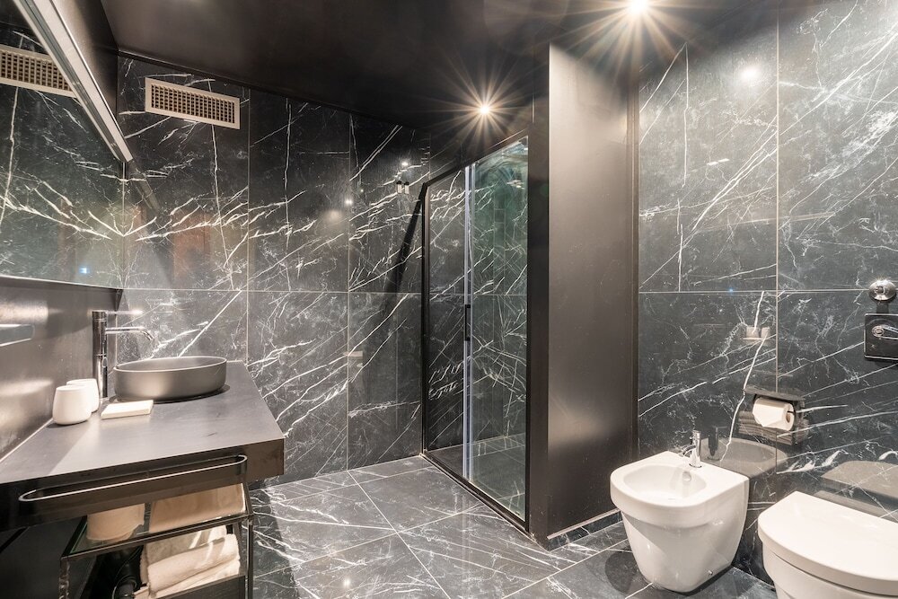 Photo - The KING of MILAN