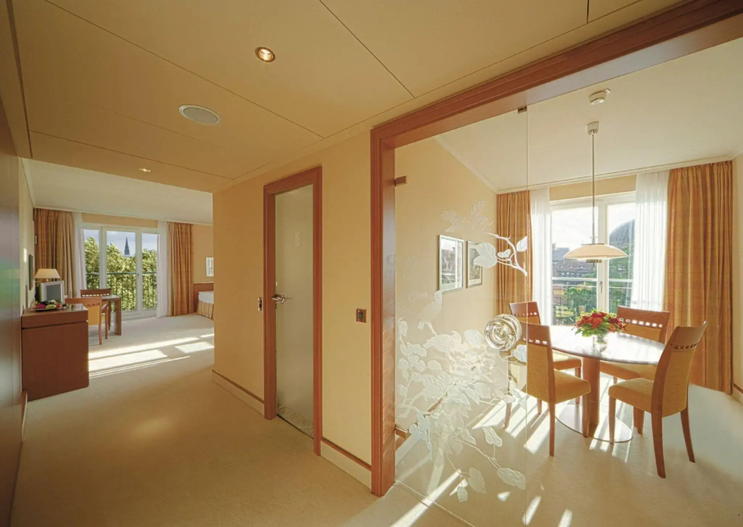 Foto - GRAND ELYSEE Hamburg