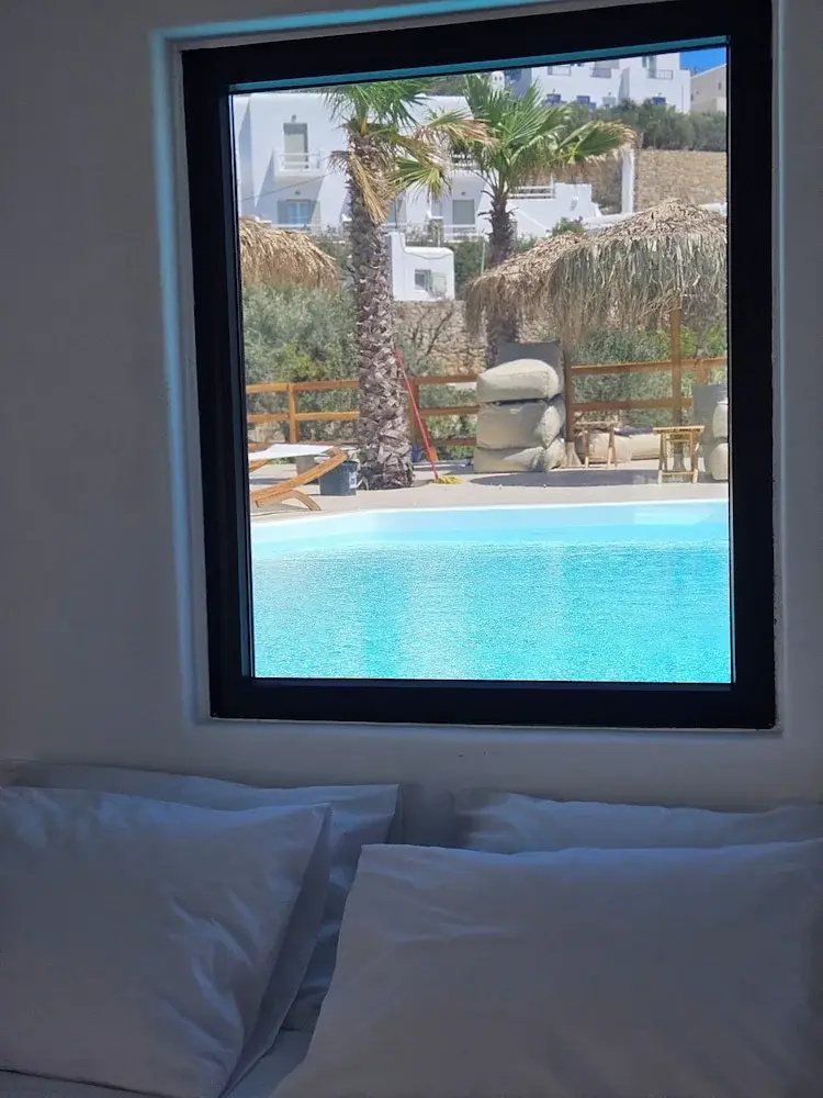 Foto - ELLI TROPiCAL LUXURY SUITES SUNSET-INFINITY POOL- SEA SIDE-NEAR CENTER PARKING