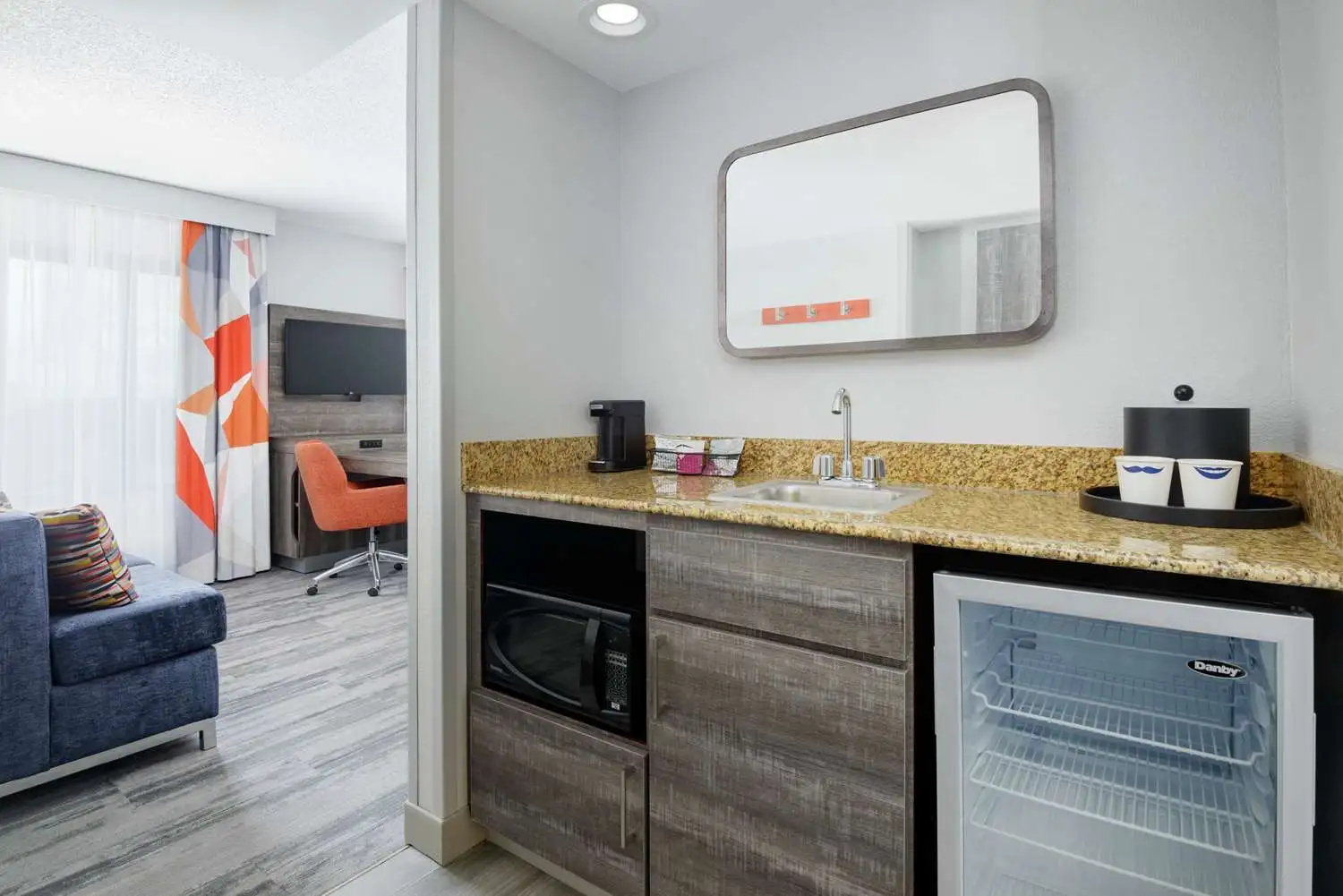 Photo - Hampton Inn & Suites Tampa/Ybor City/Downtown