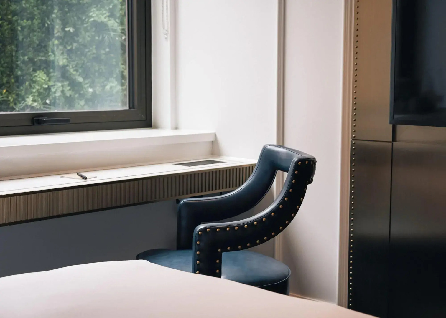 Photo - Page8, Page Hotels