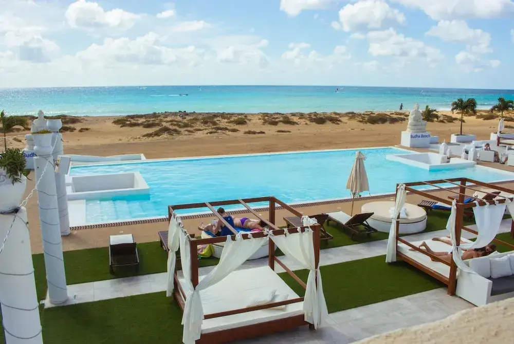 Foto - Hotel LIVVO Budha Beach