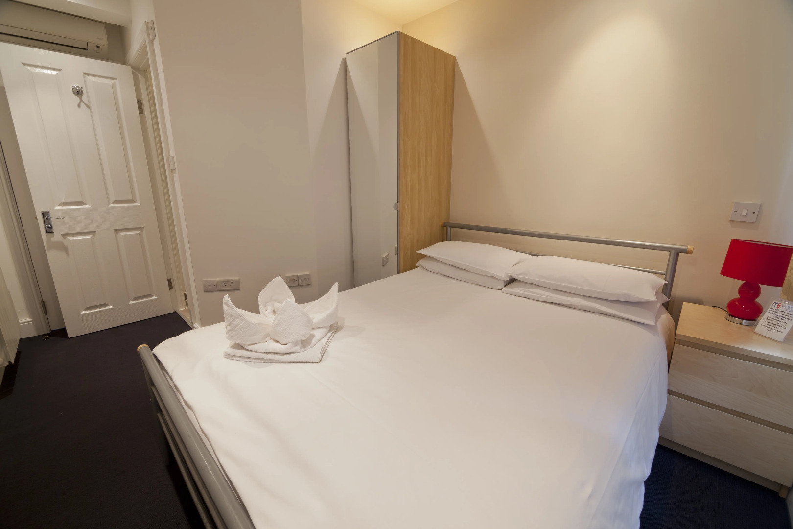 Photo - NOX Hyde Park