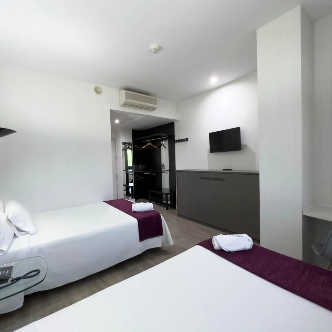 Photo - Hotel Avenida de España