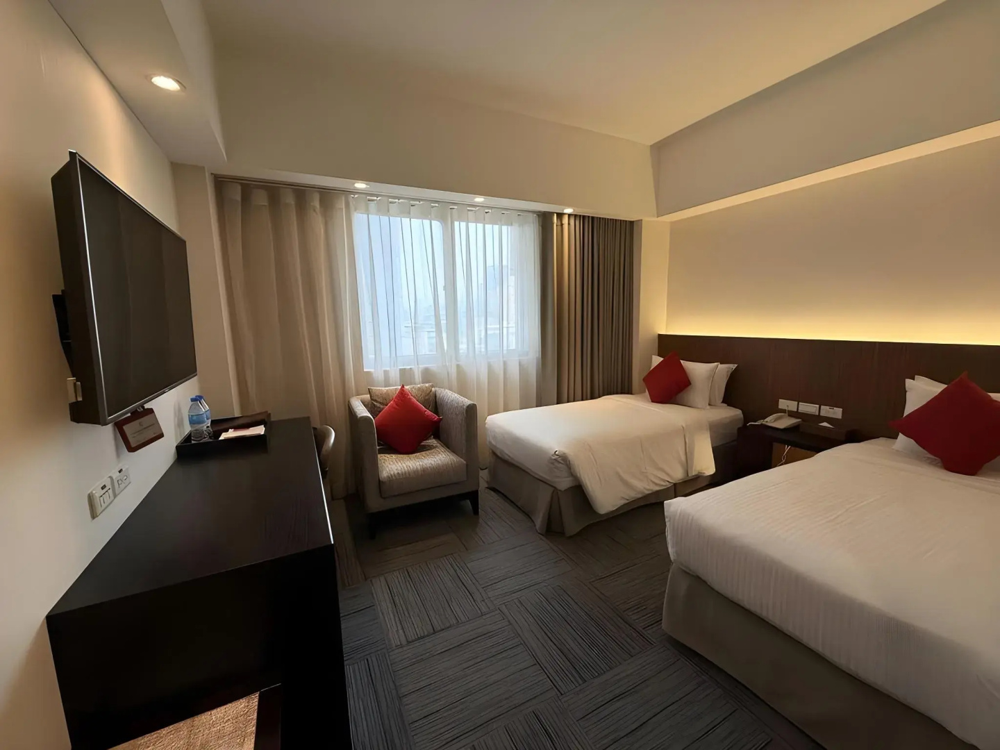 Foto - Emperor Hotel