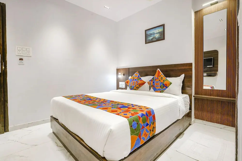 Foto - FabHotel Peralz - Nr Boriwali Station