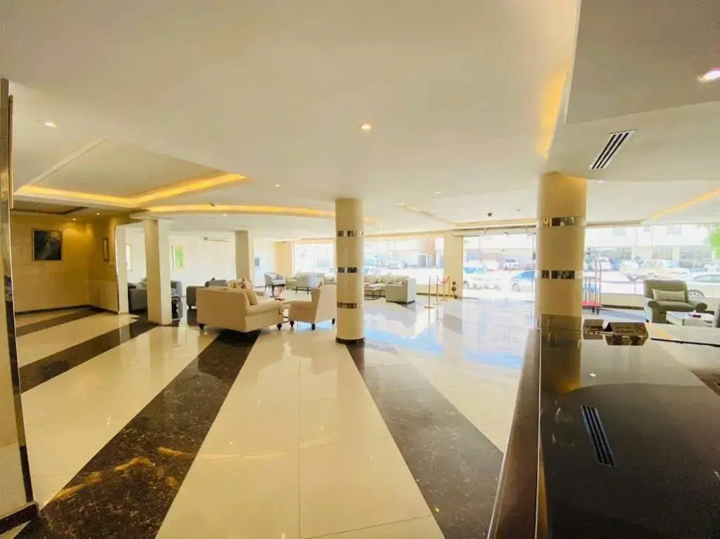 Photo - Towlan Khurais