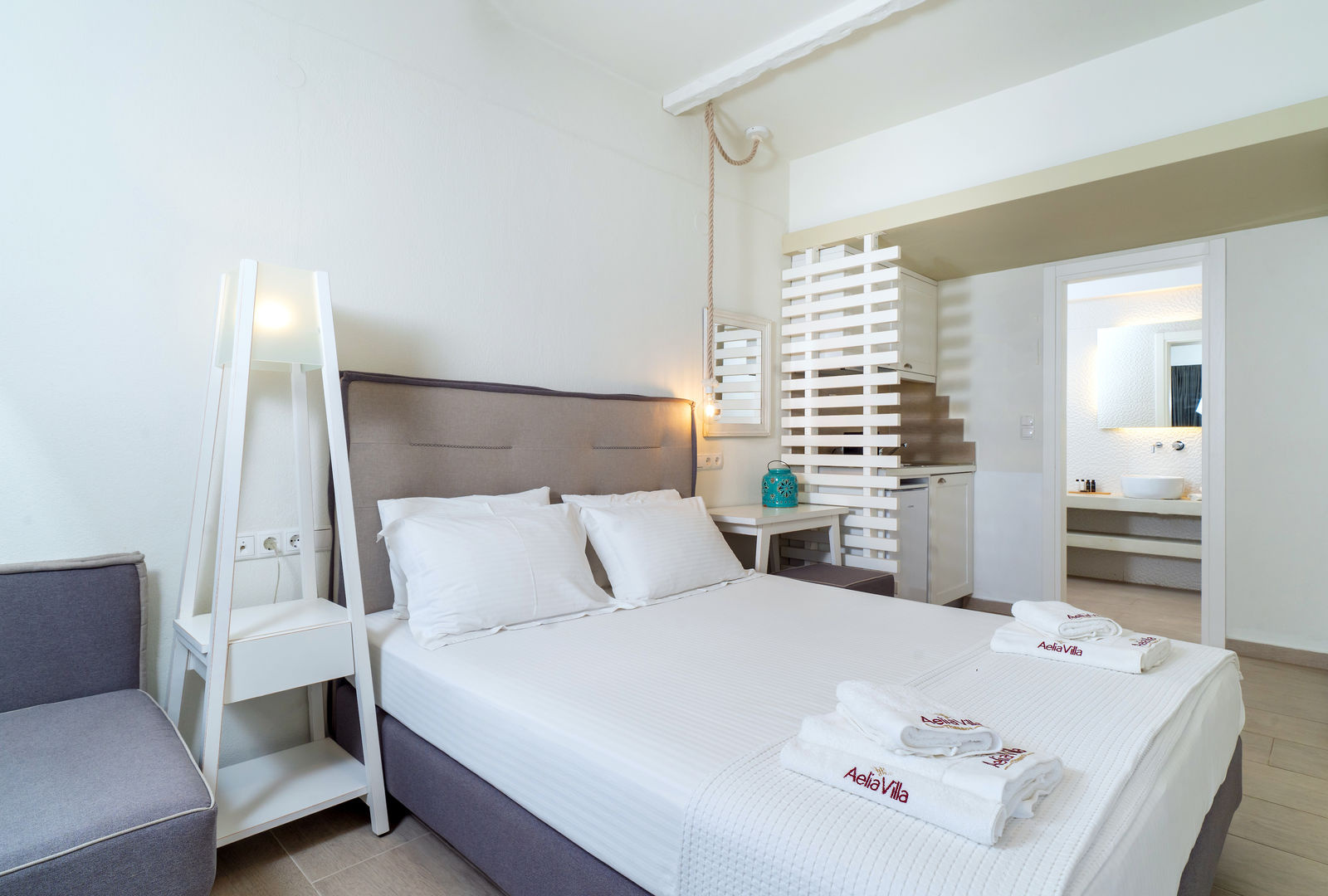 Aelia Villa