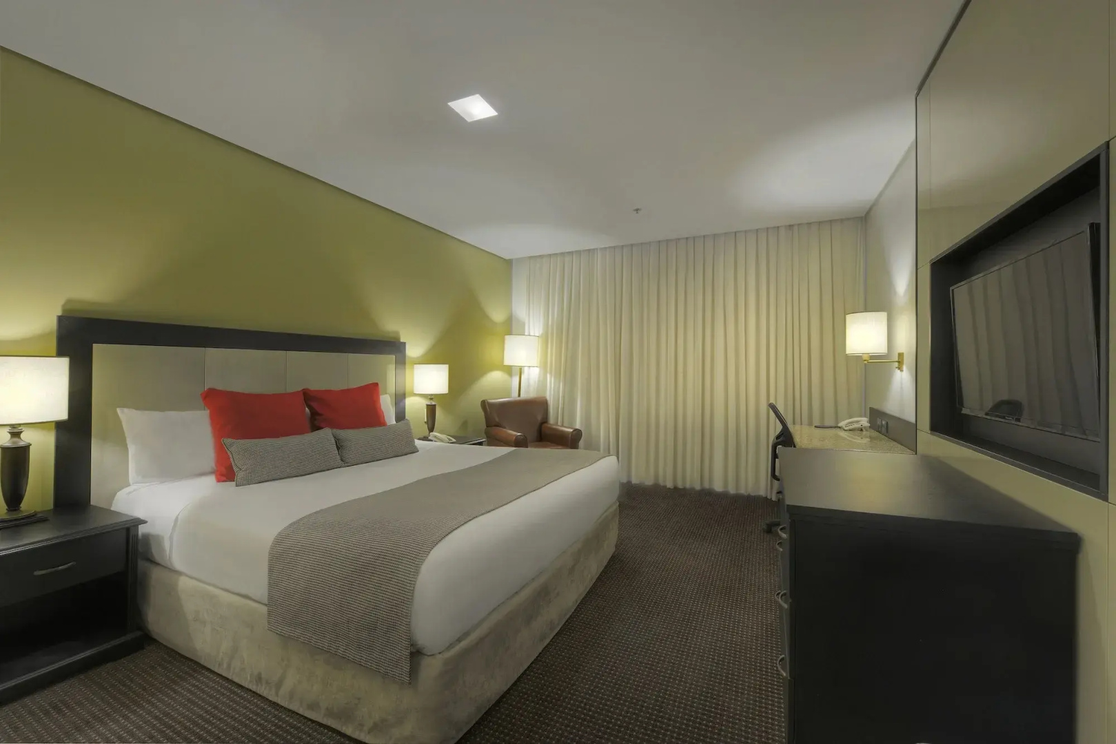 Foto - Hotel Deville Prime Porto Alegre