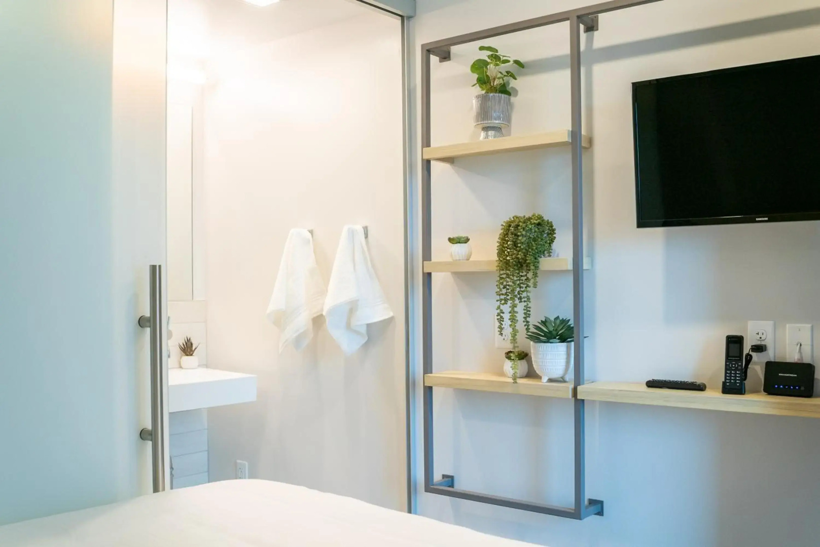 Photo - SOVA Micro-Room & Social Hotel