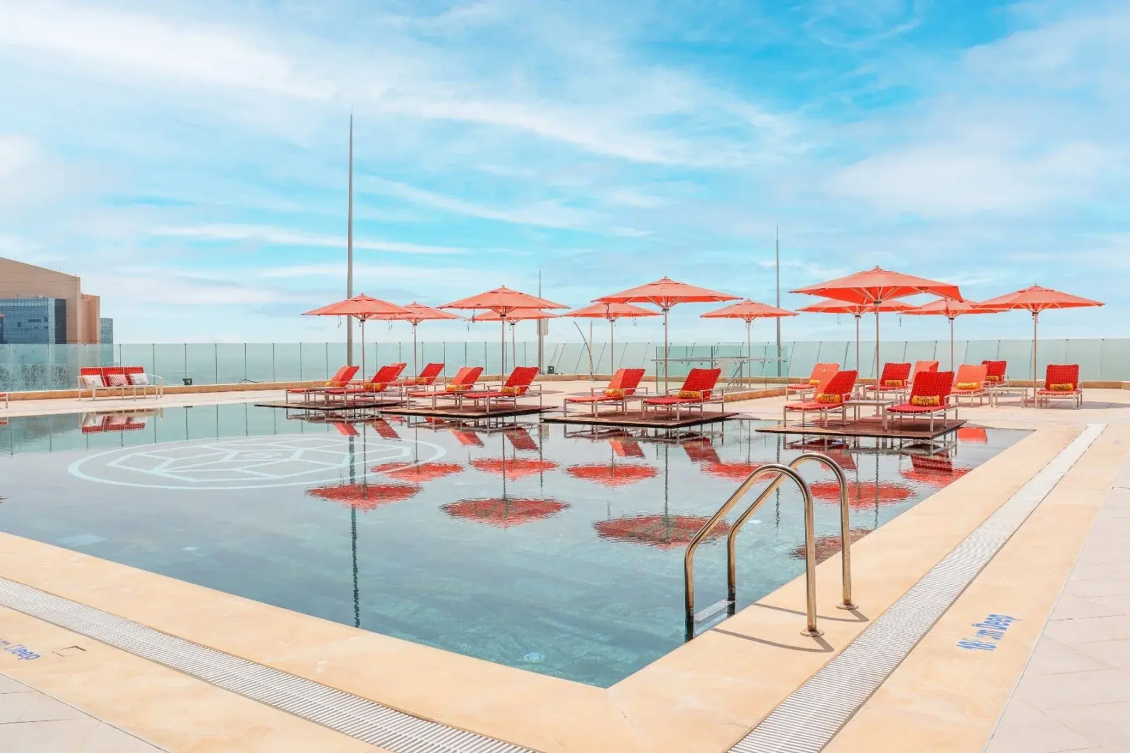 Photo - The Bentley Luxury Hotel and Suites