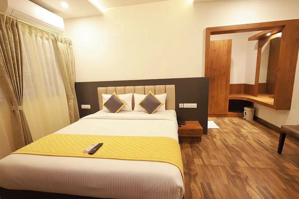 PPH Living Rajathagiri Palace Premium