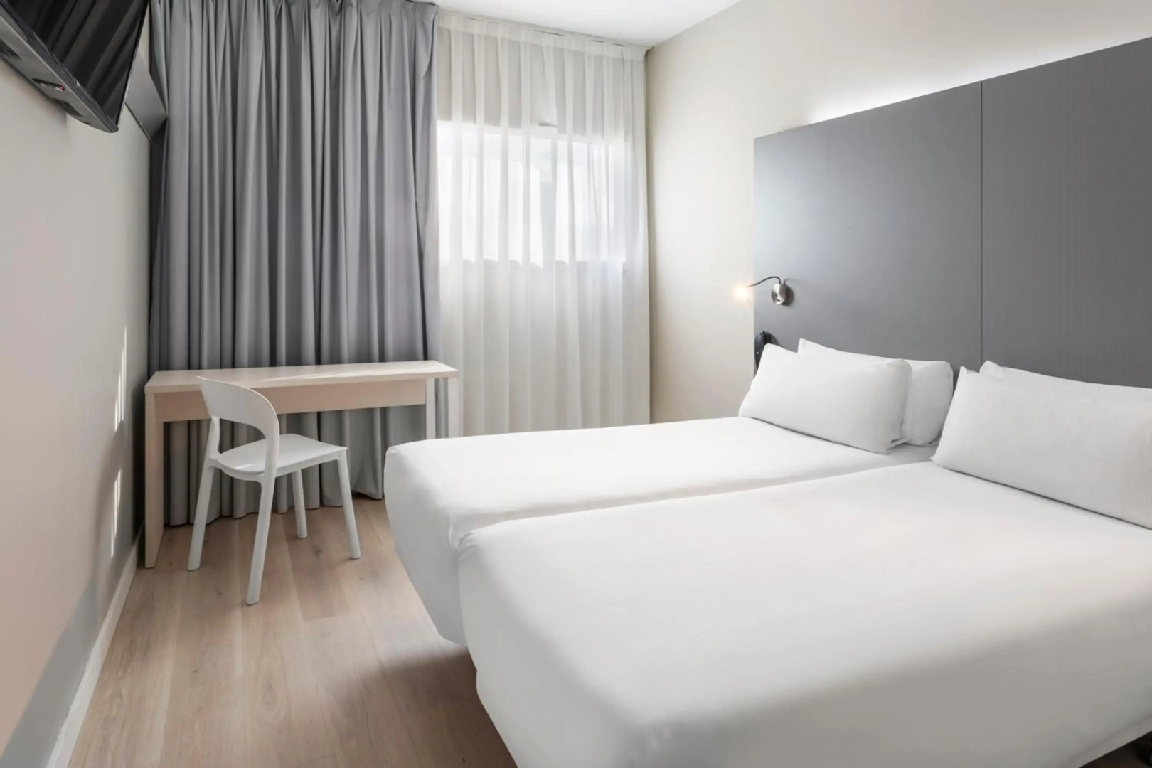 Foto - B&B HOTEL Barcelona Mollet