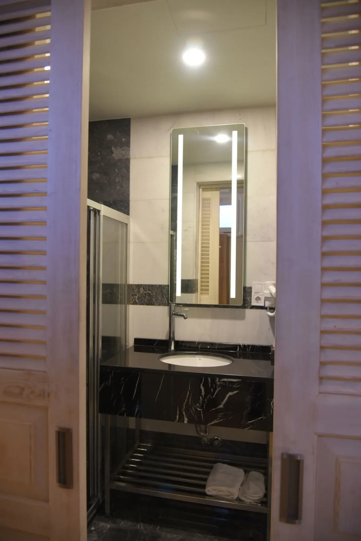 Foto - Luxir Hotel