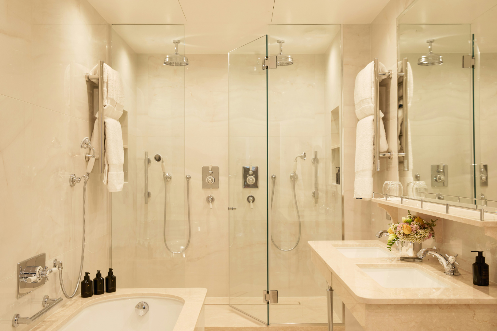 Photo - The Egerton House Hotel