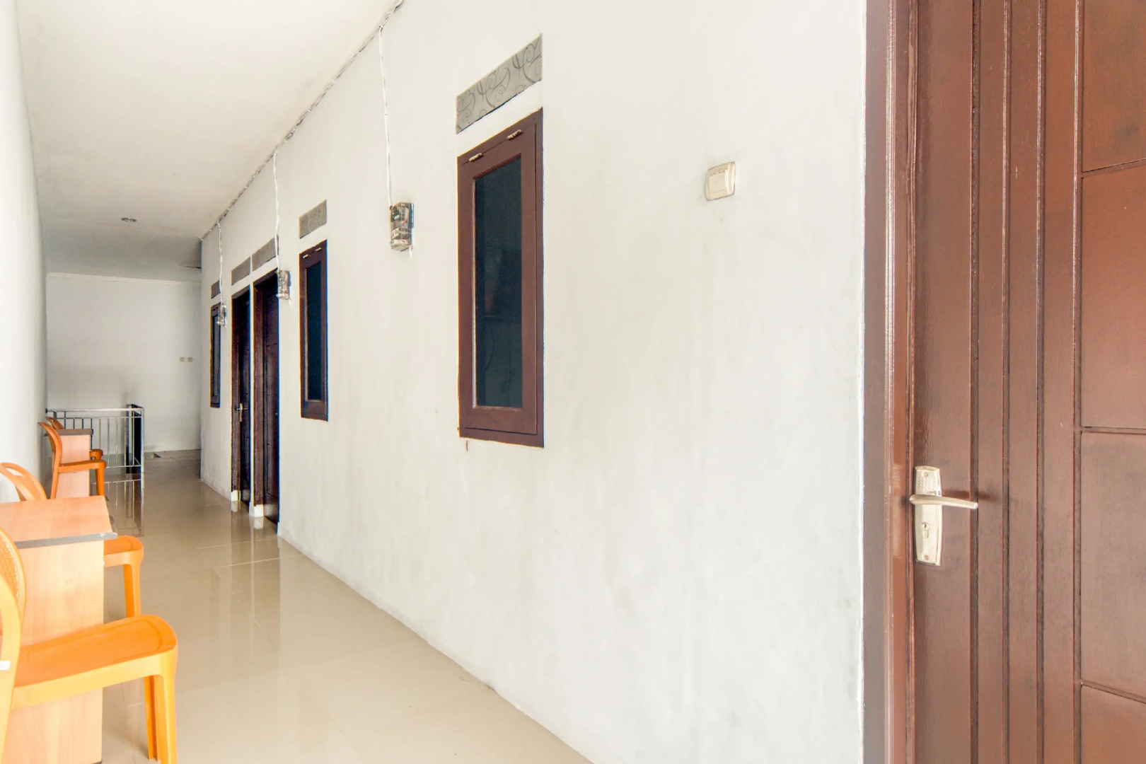 Foto - RedDoorz near Graha Cijantung Mall