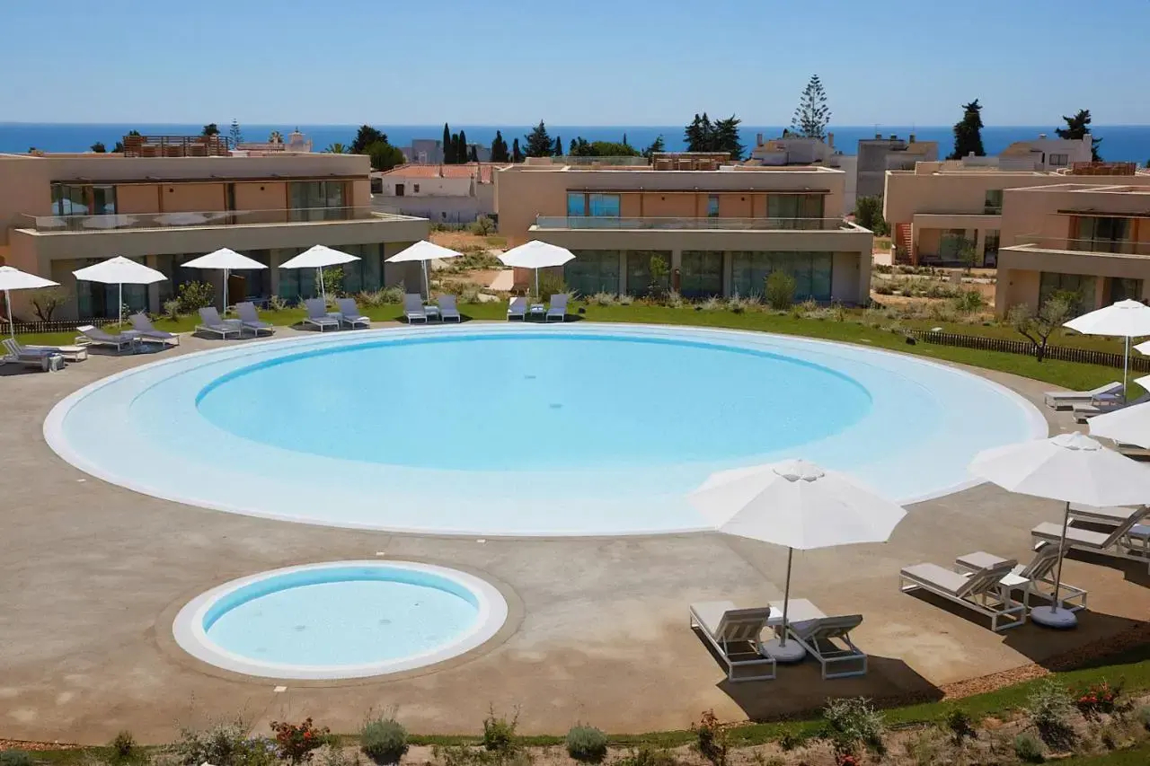 Photo - White Shell Beach Villas