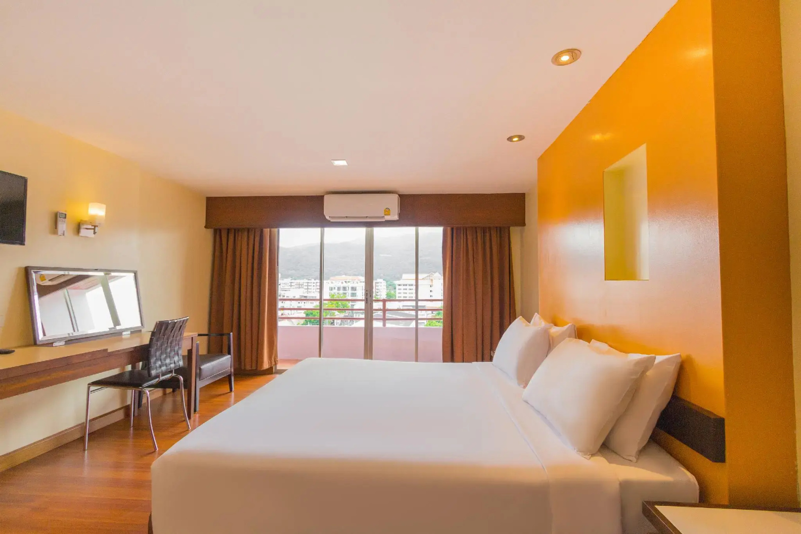 Photo - Mayflower Grande Chiang Mai