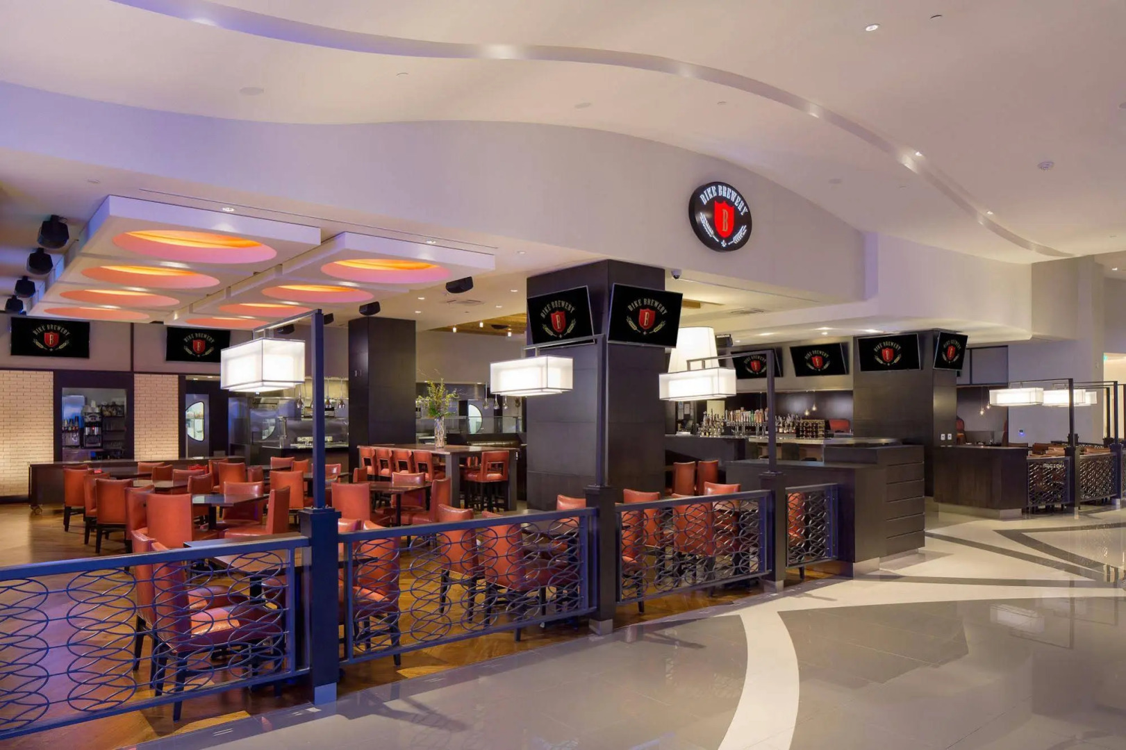 Foto - Parkwest Bicycle Casino