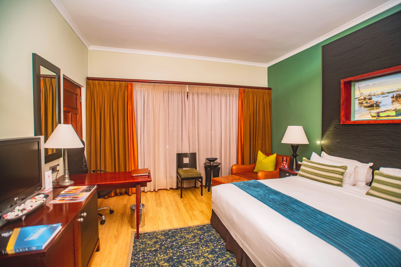 Photo - Sea Cliff Hotel