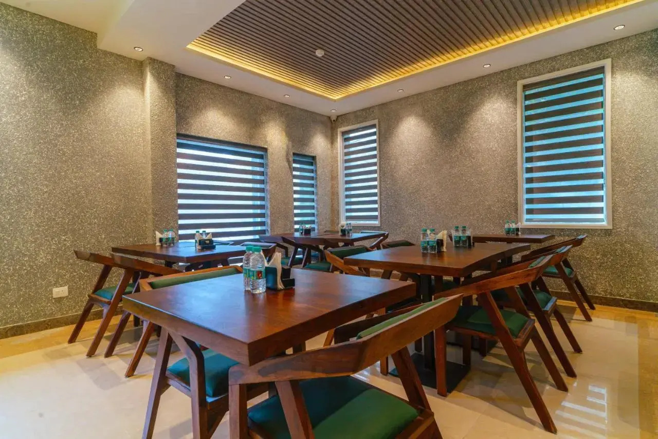 Photo - Treebo Ace Luxe