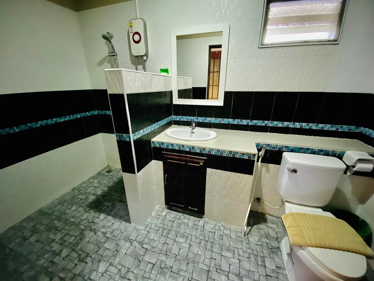Photo - Benwadee Resort