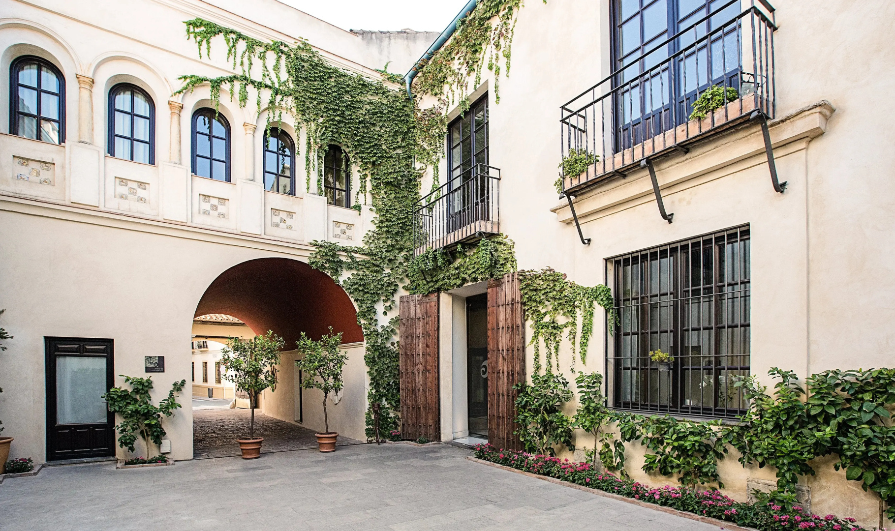 Photo - Hospes Palacio del Bailío, a Member of Design Hotels