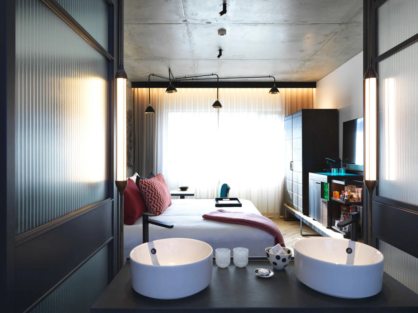 Photo - QT Melbourne