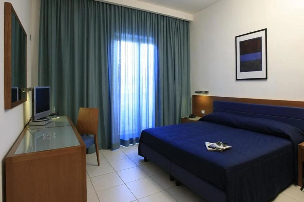 Photo - La Costiera Hotel