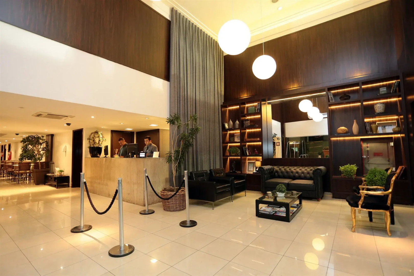 Foto - Oasis Tower Hotel