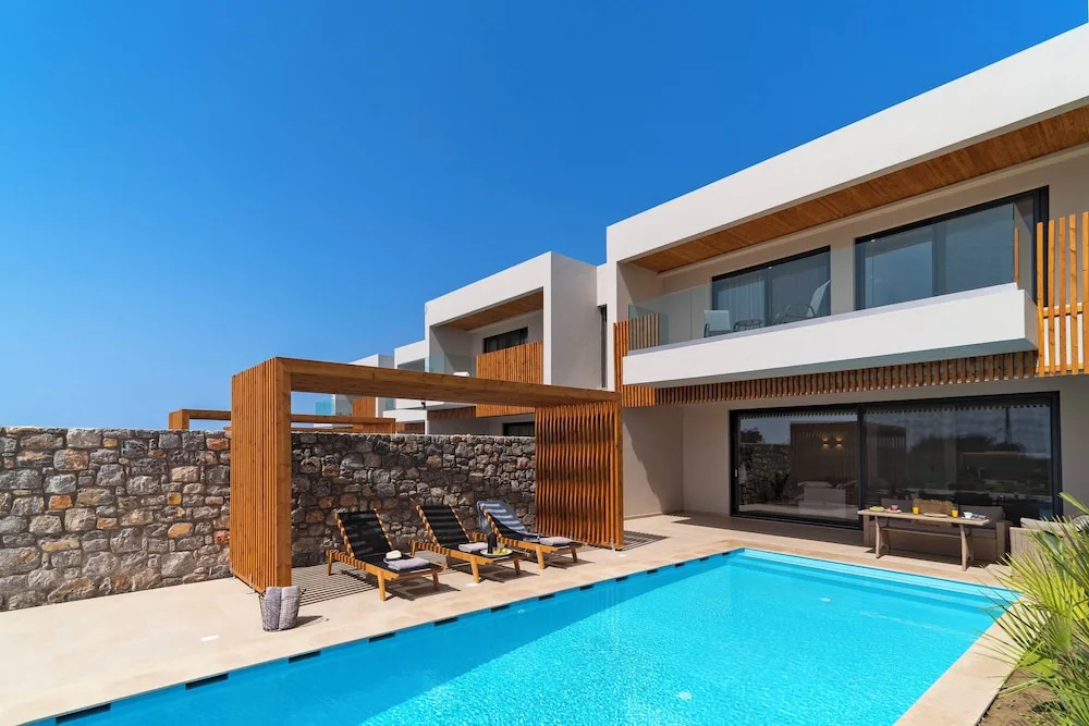 Photo - Aethrion Luxury Villas & Suites