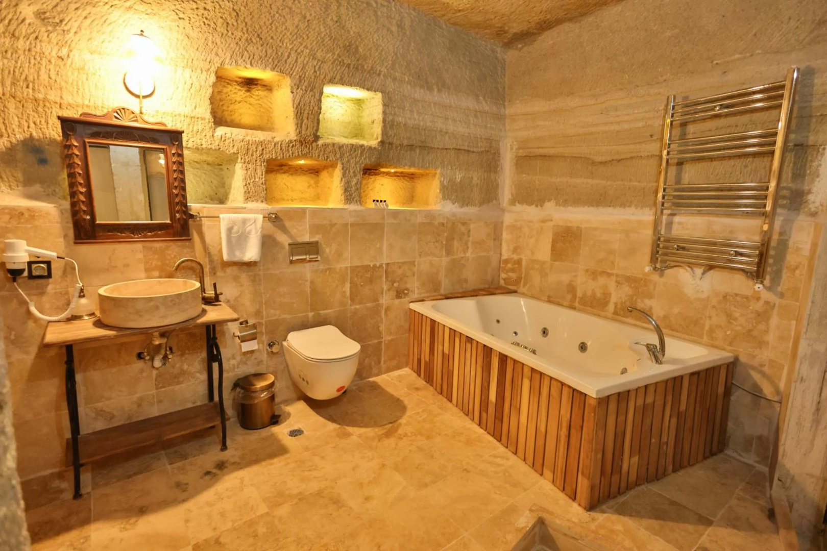 Photo - Travel Inn Cave Hotel