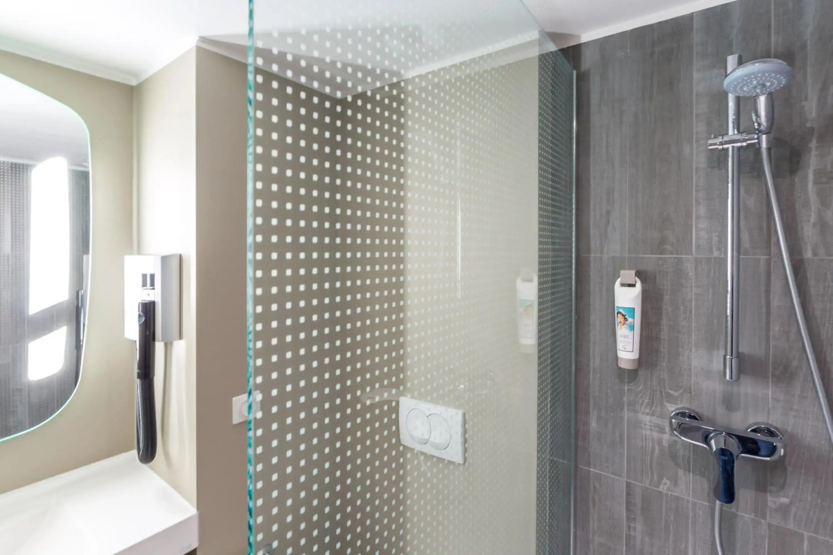 Foto - Ibis Wroclaw Centrum